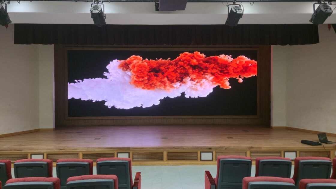 경희대학교 청운관 B117호 LED전광판 설치공사